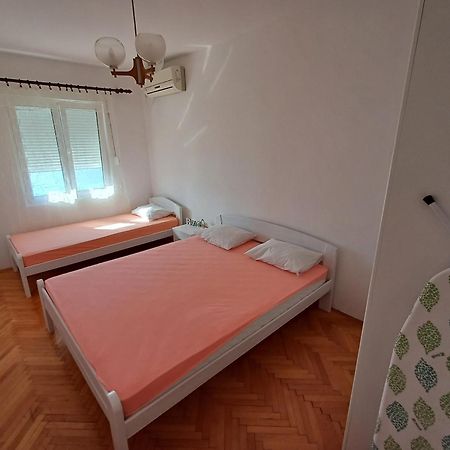 Appartamento Apatments Stanojlovic Djenovic Herceg Novi Esterno foto