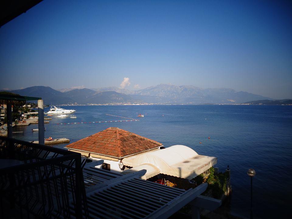 Appartamento Apatments Stanojlovic Djenovic Herceg Novi Esterno foto